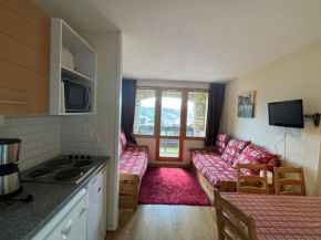 Appartement confortable au pied des pistes avec balcon et parking - FR-1-181-2055 Mâcot-La-Plagne